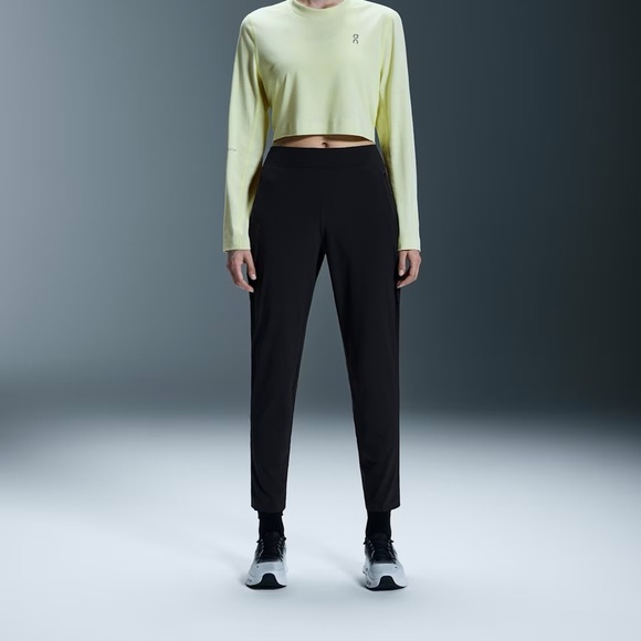 On Running Pants - On Running - Black Lightweight Pants